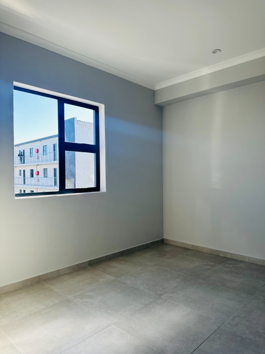 2 Bedroom Property for Sale in Parklands Western Cape